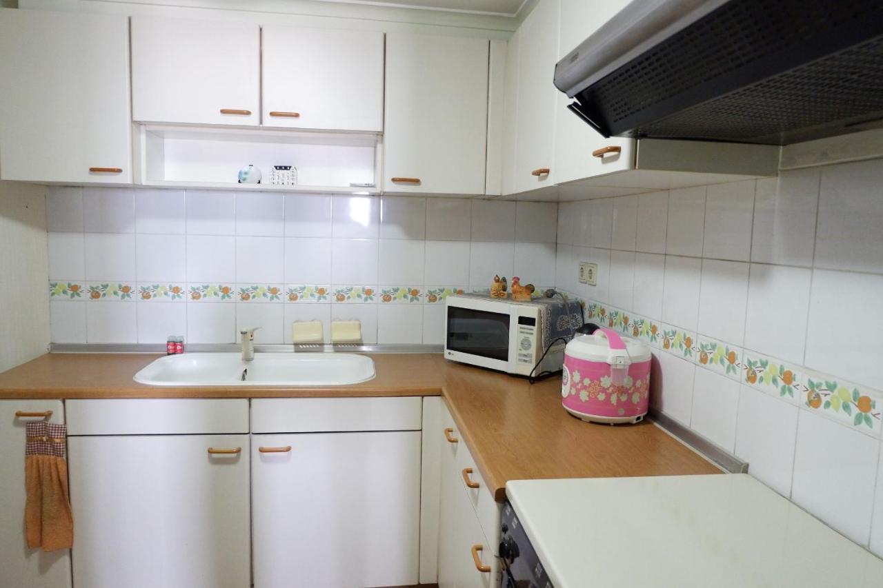 Classic And Strategic 3Br Apartment Sudirman Tower Condominium By Travelio Jakarta Bagian luar foto